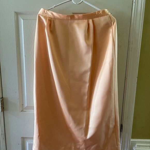 NWT Chad Stevens Two piece suit Blazer & skirt golden orange SZ16 ,100%polyester - Picture 8 of 15